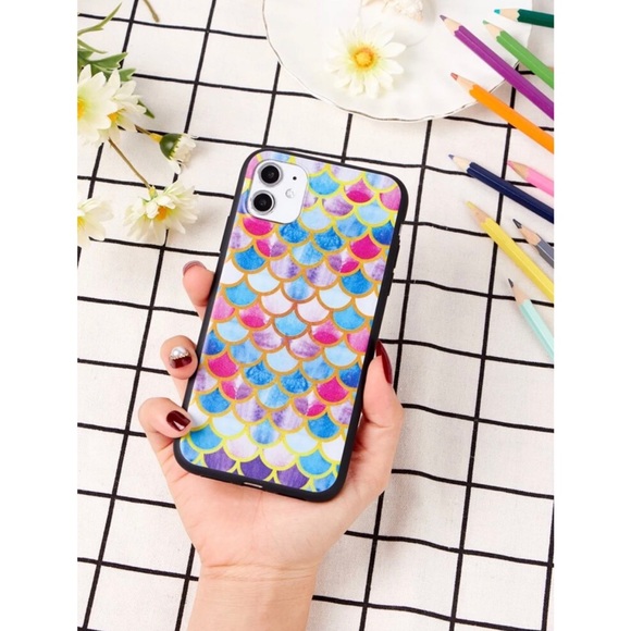 Colorful Fish Scales iPhone 11 Pro Max Case 💕 - Picture 4 of 17